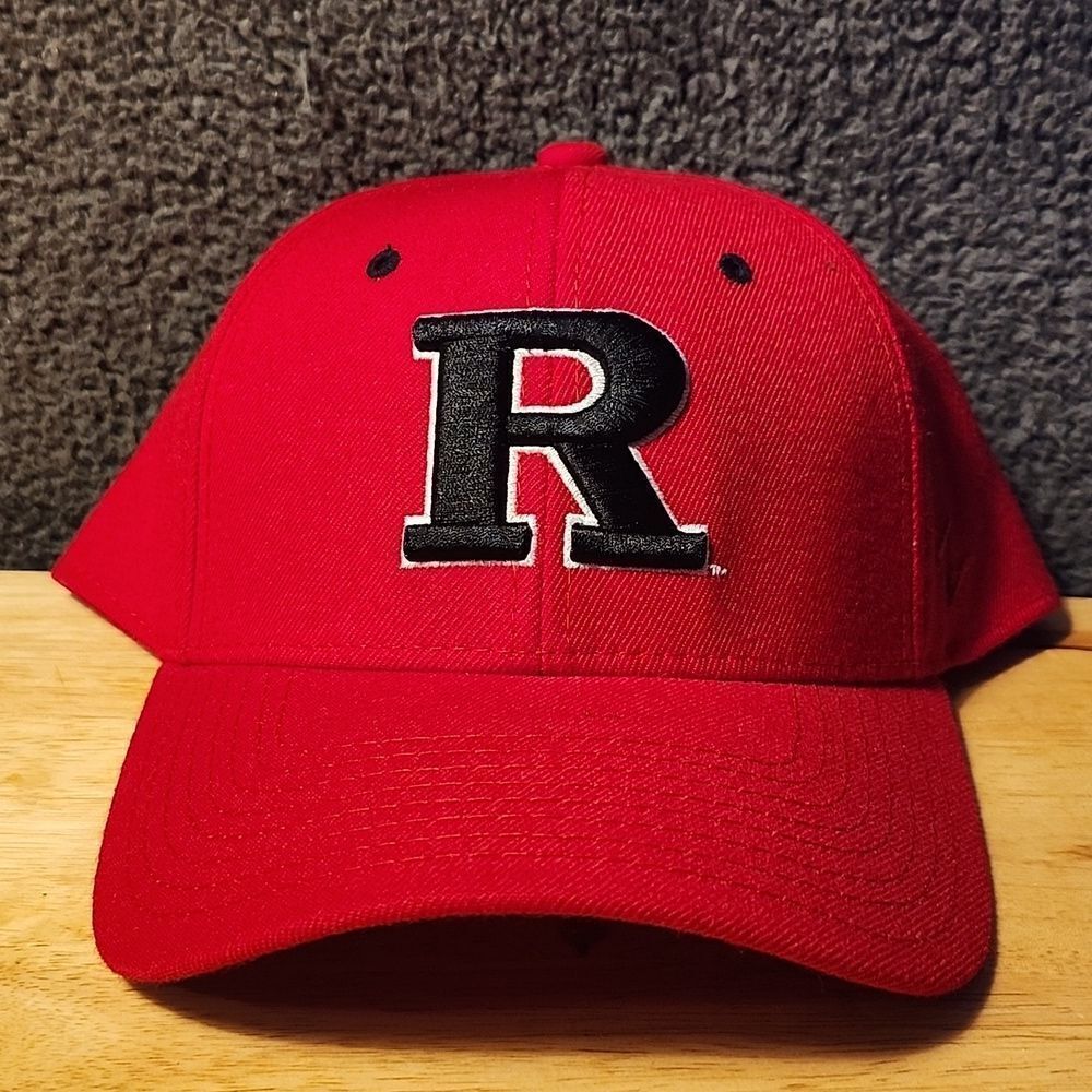 Zephyr Size 8 Rutgers Scarlet Knights Red Hat - N… - image 1